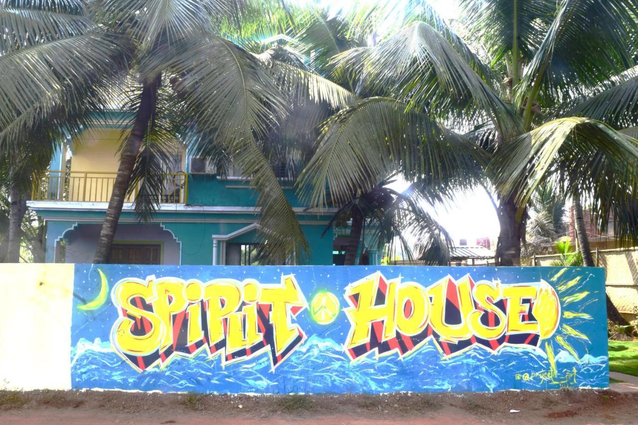 Spirithouse Hostel Арамбол Екстер'єр фото