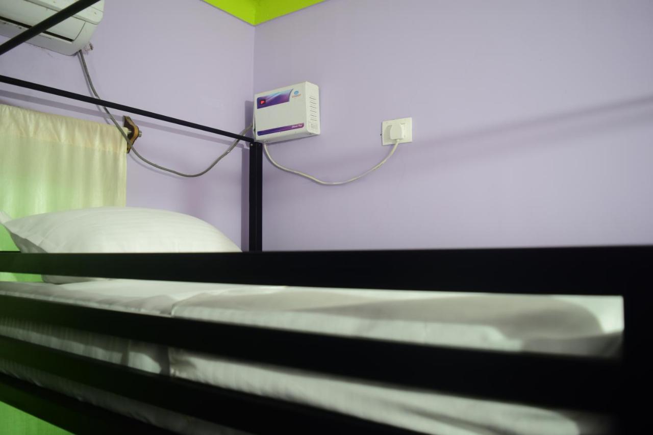 Spirithouse Hostel Арамбол Екстер'єр фото